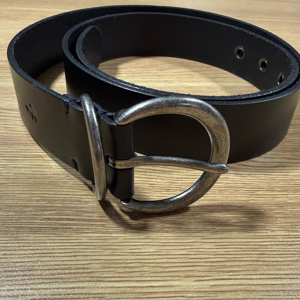 Frye Black Leather Belt Grommets All Metal Hardware Size Large